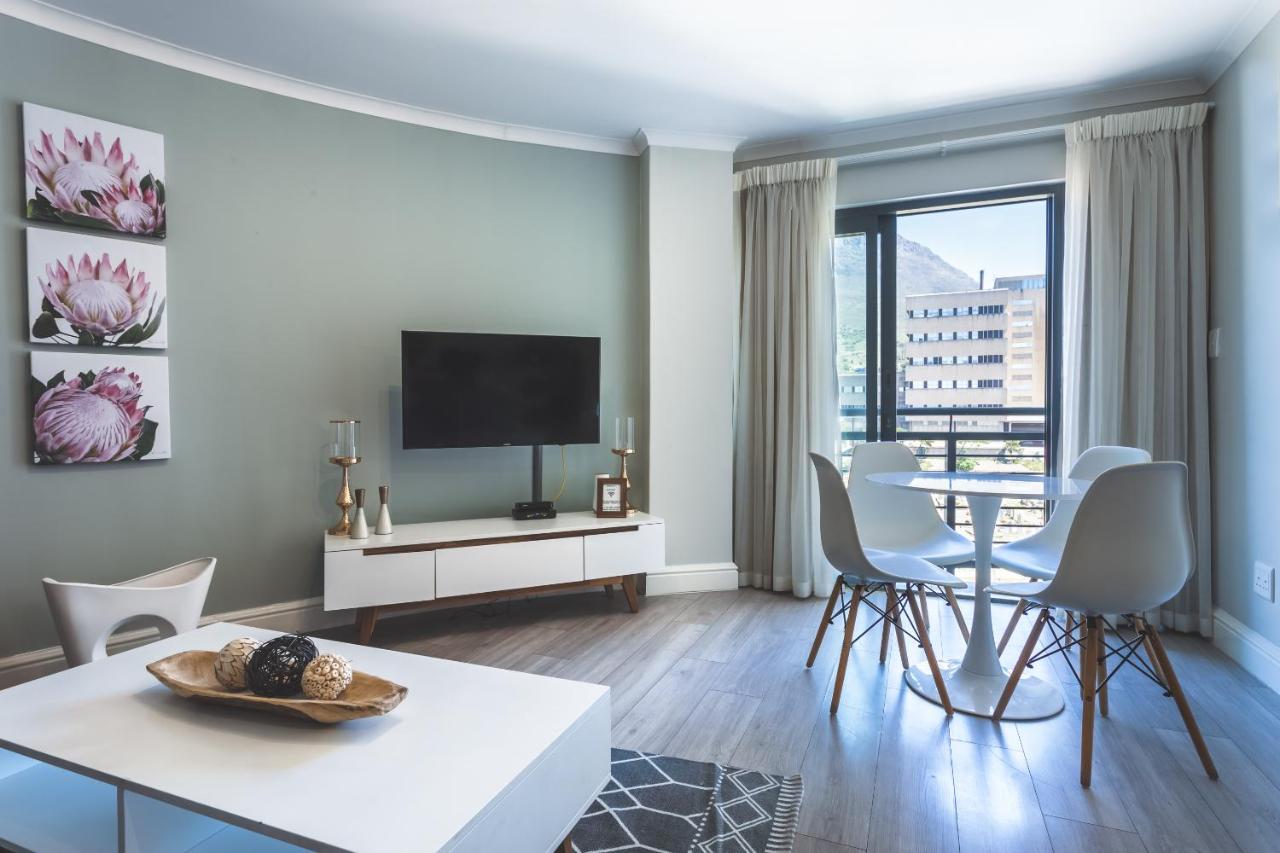 The Paragon Nomad Walk To Restaurants In A Trendy Central Area - 5