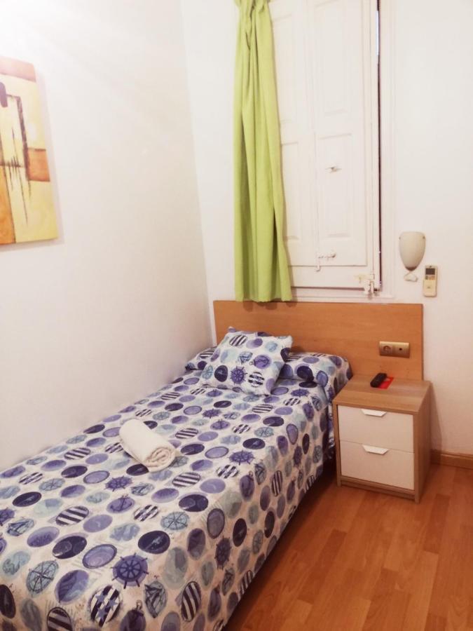 Hostal Felipe 2 - 5