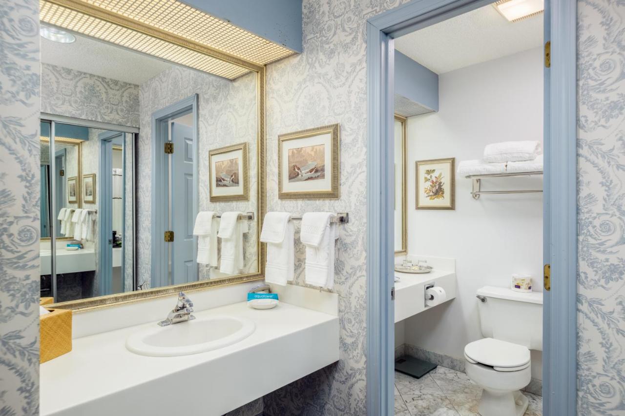 The Farmington Inn and Suites — photo 23