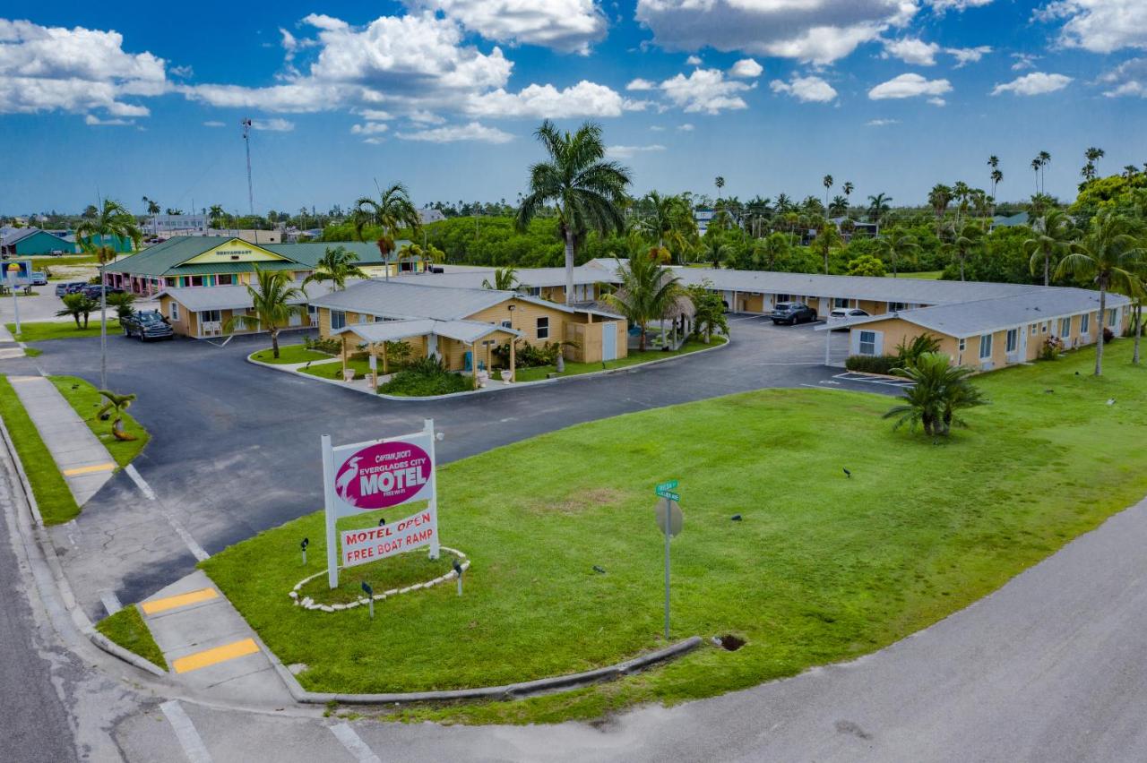 Everglades Motel — photo 10