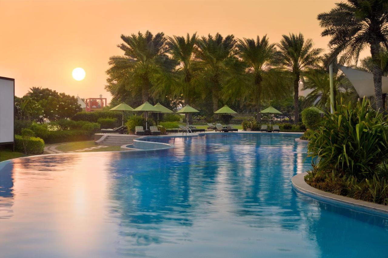 Mövenpick Hotel Bahrain photo
