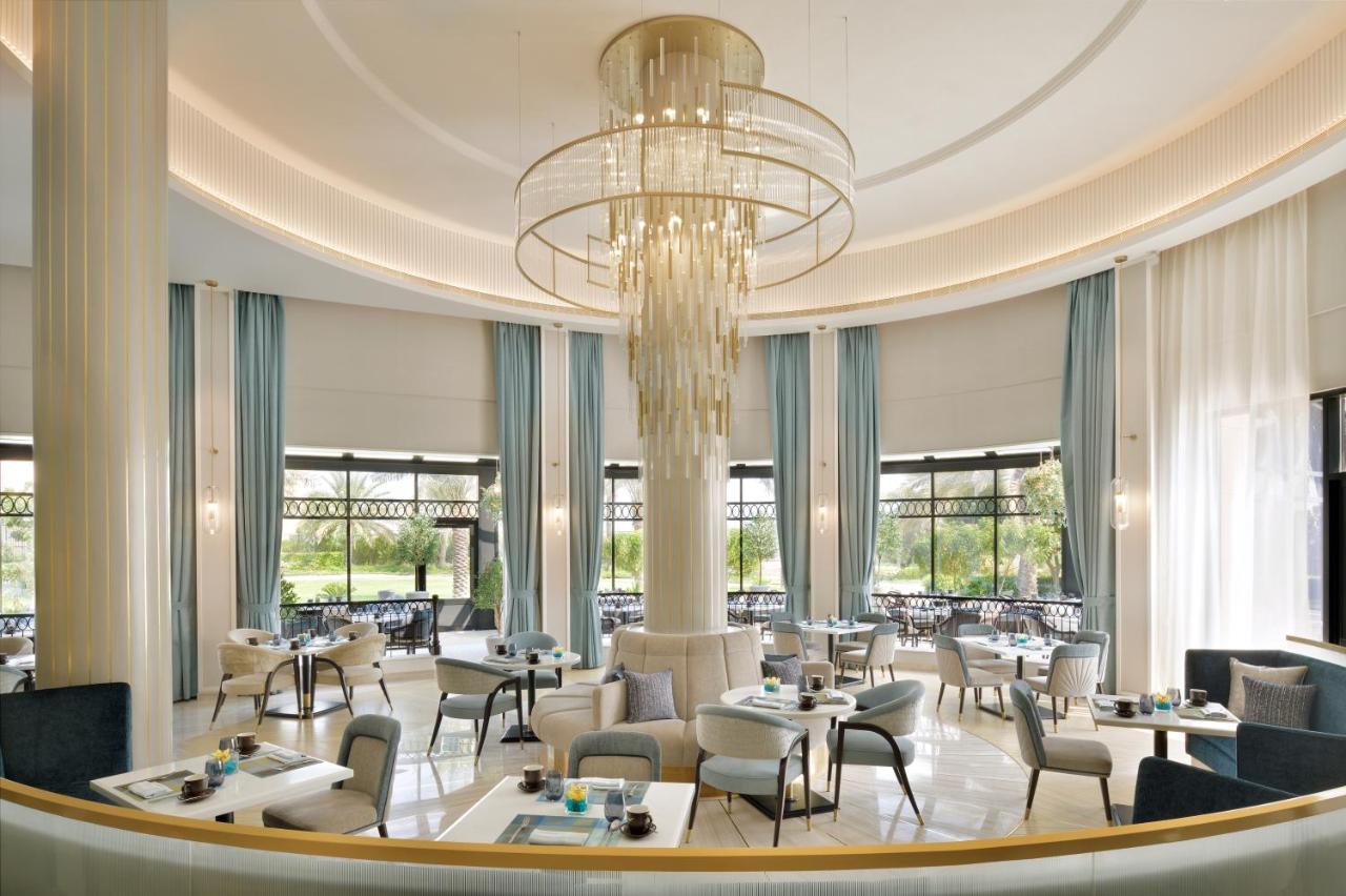 Mövenpick Hotel Bahrain photo