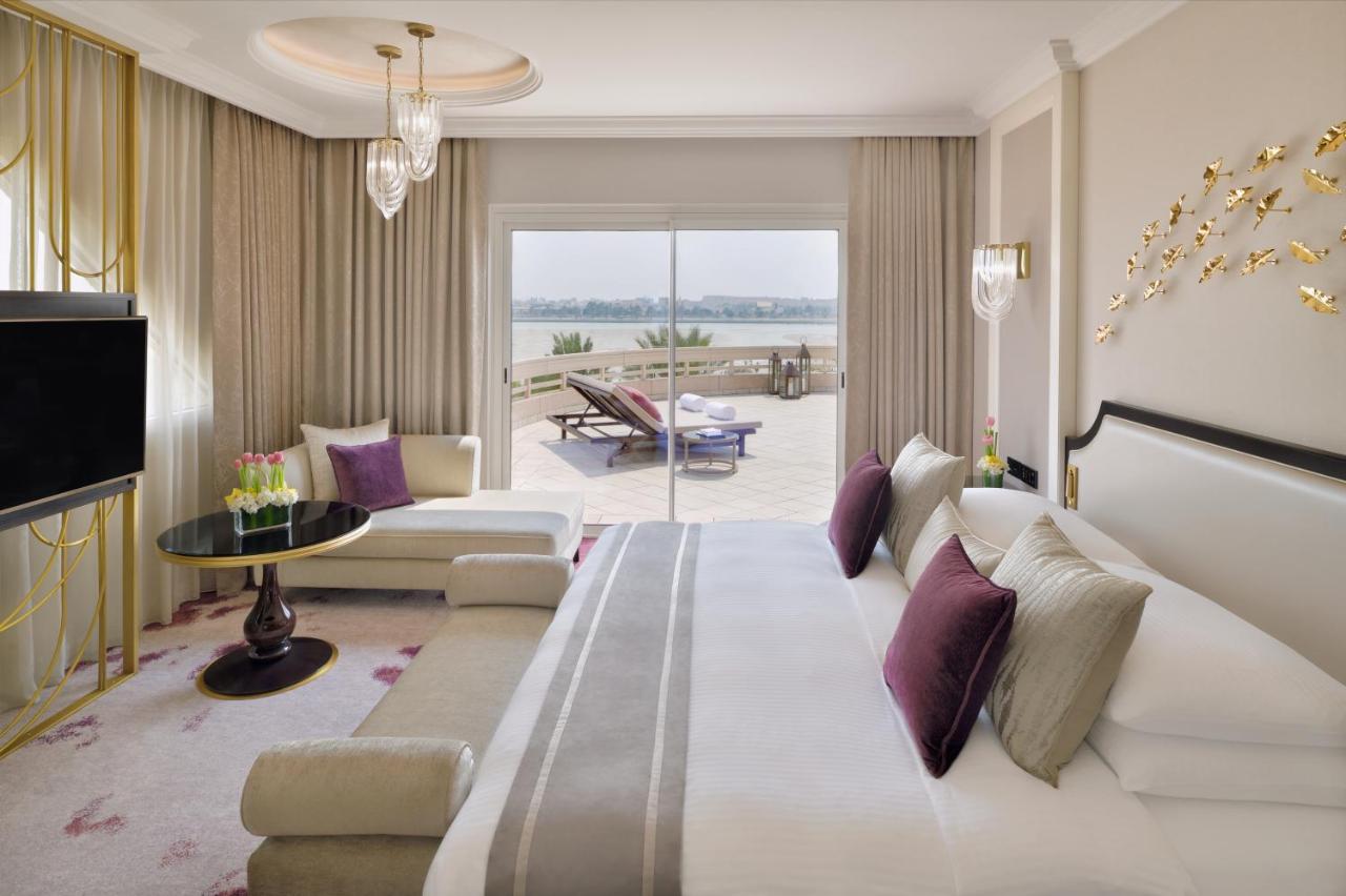 Mövenpick Hotel Bahrain photo