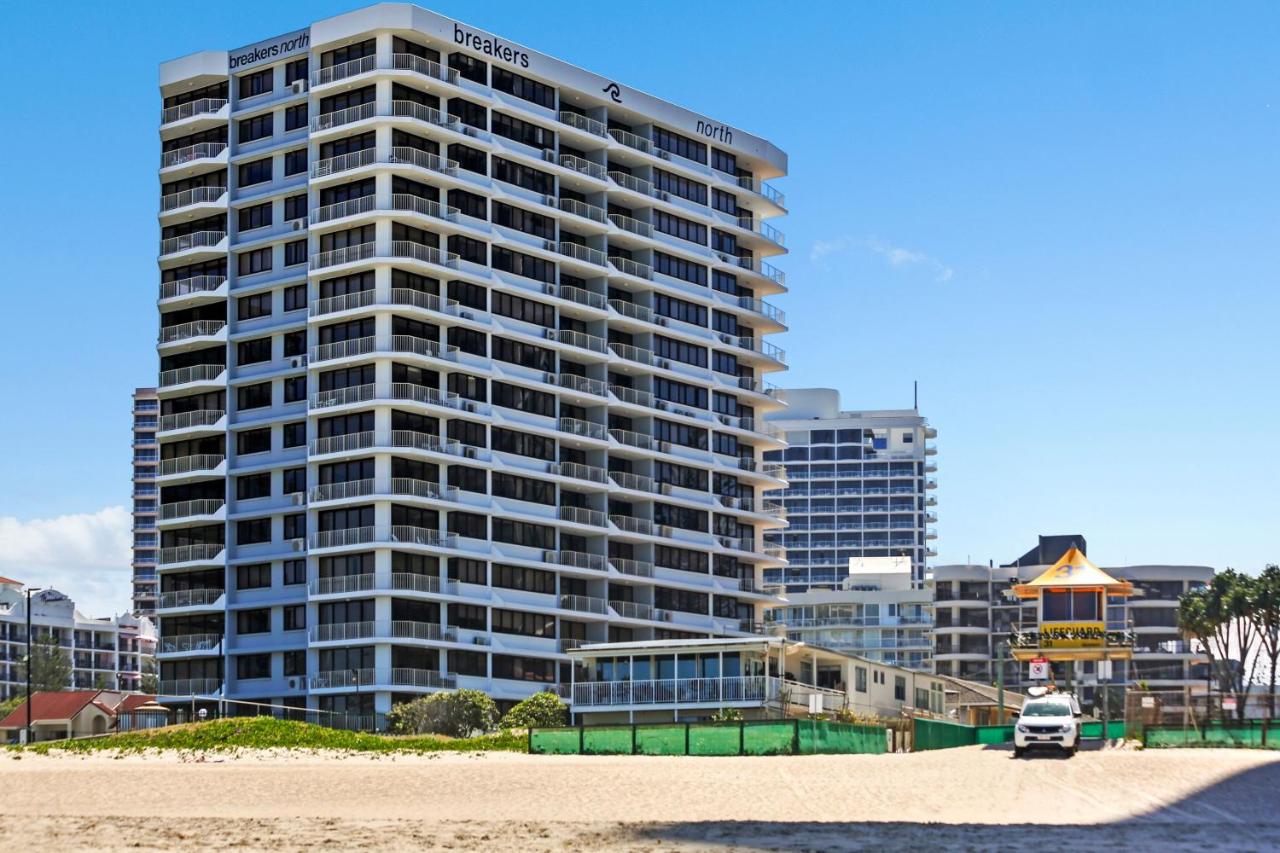 Breakers North Absolute Beachfront Apartments photo