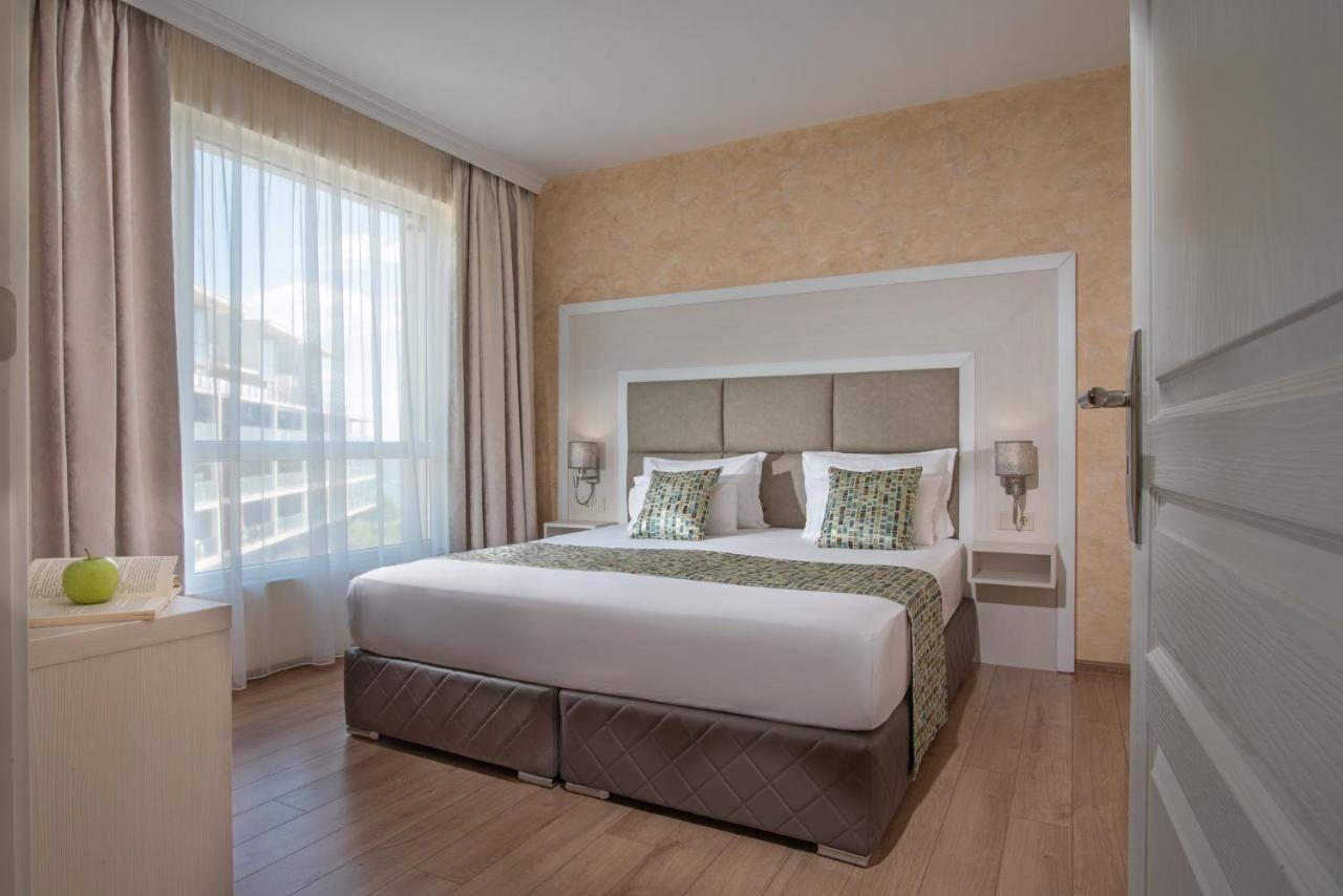 Image: Marina Sands Bijou Boutique - excellent choice for travelers visiting Obzor 2-4p