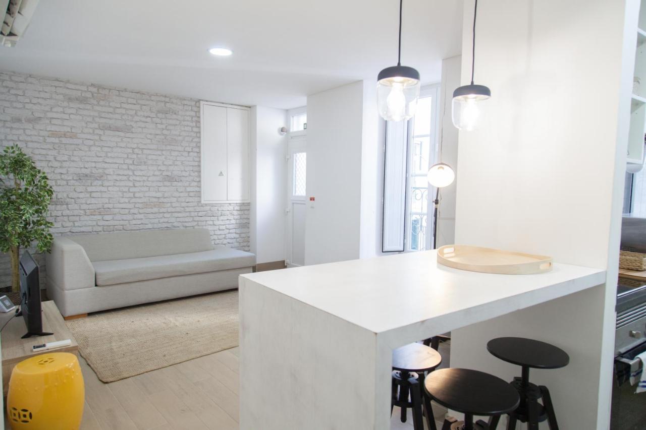 FLH Alfama Traditional Flat - 3