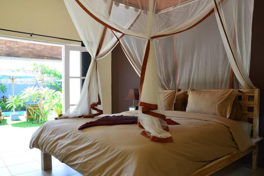 Villa Eden Seminyak - 2