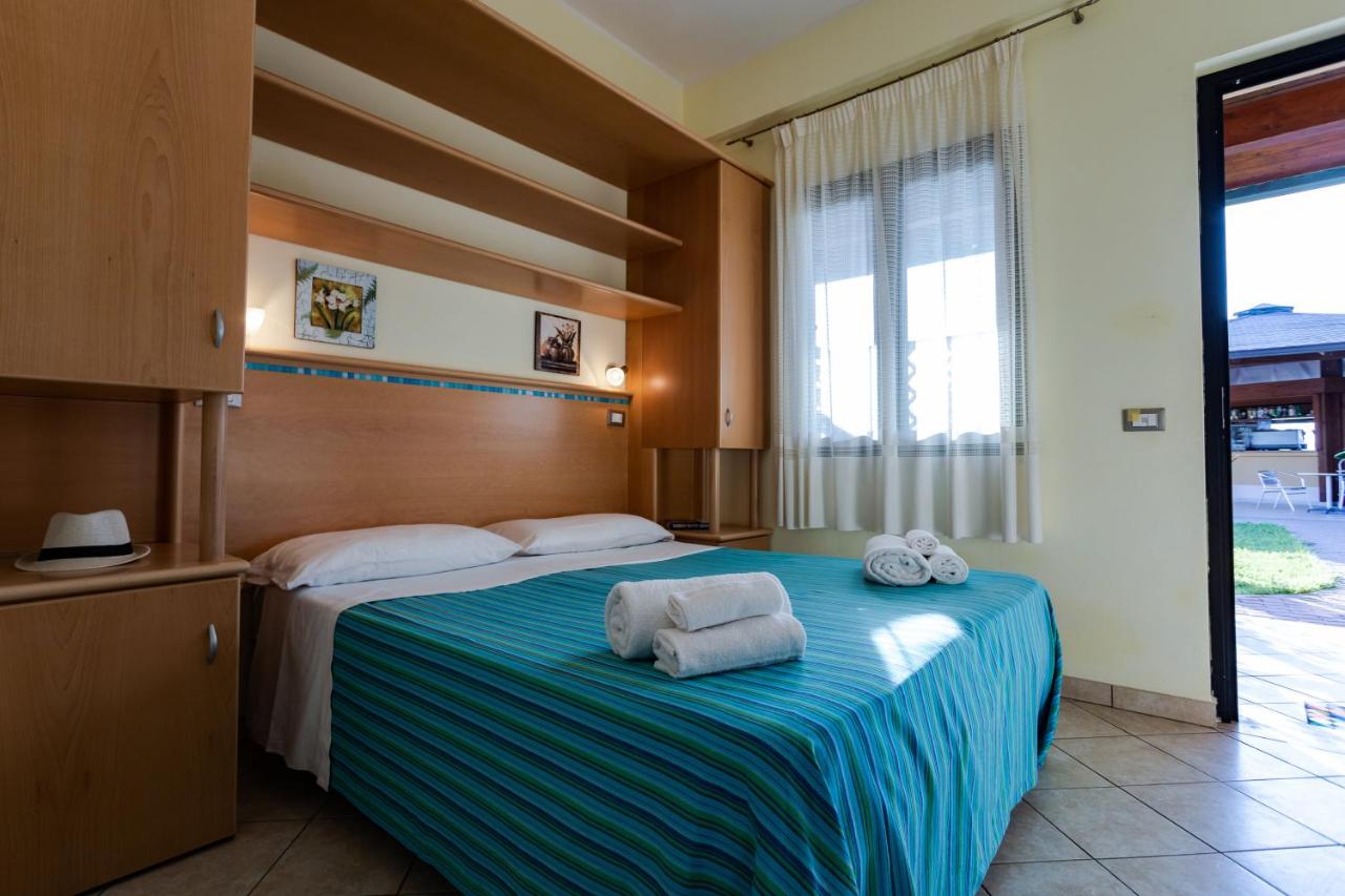 Hotel Residence Riviera Calabra photo