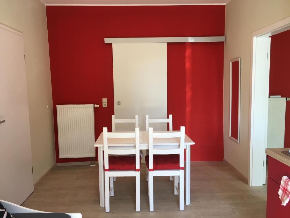 "Die Senfbude" im Südosten Leipzigs - schöne, ebenerdige Apartments mit Stellplatz und Terrasse