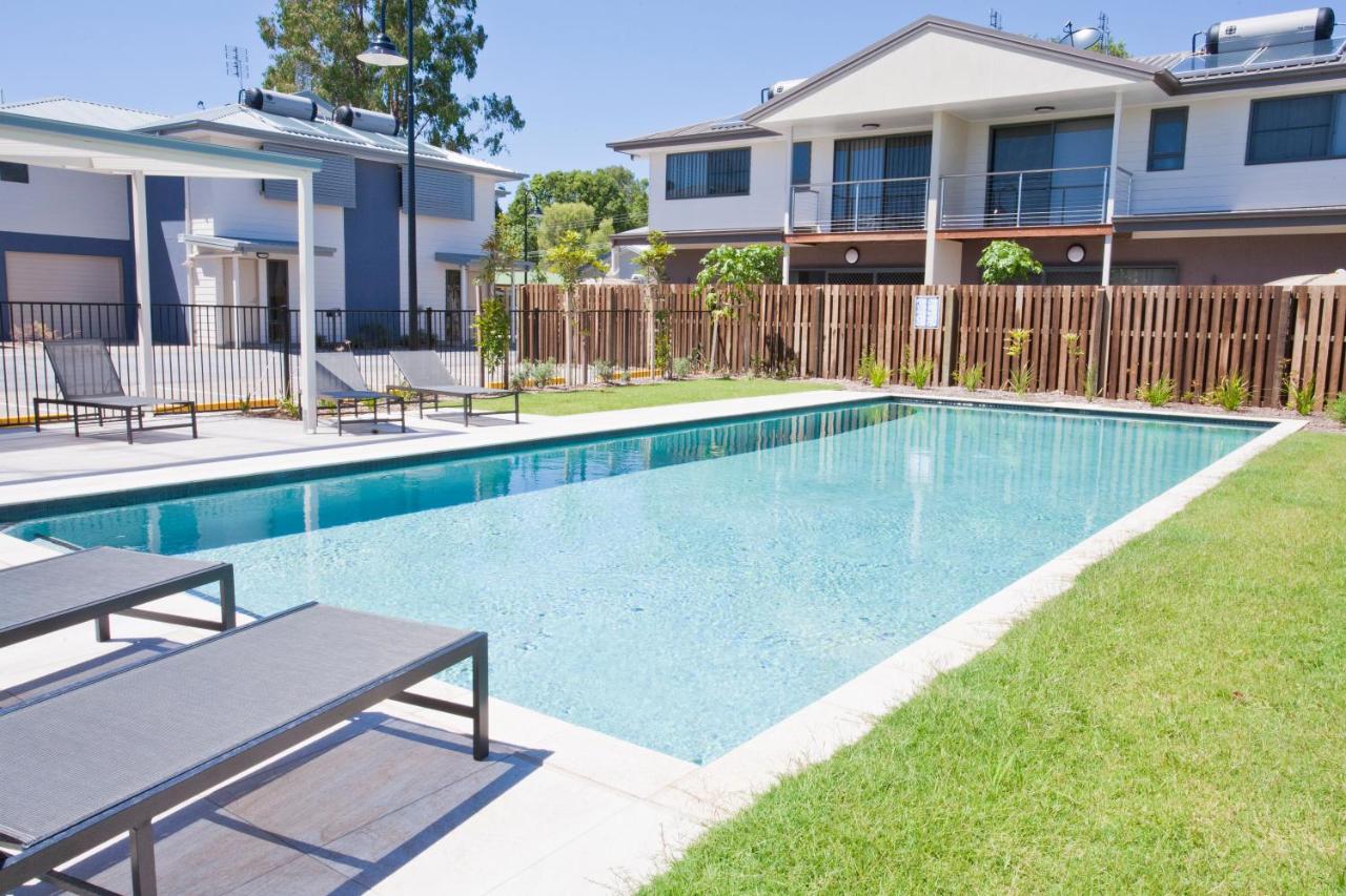 Heated swimming pool: Stonewood Villas
