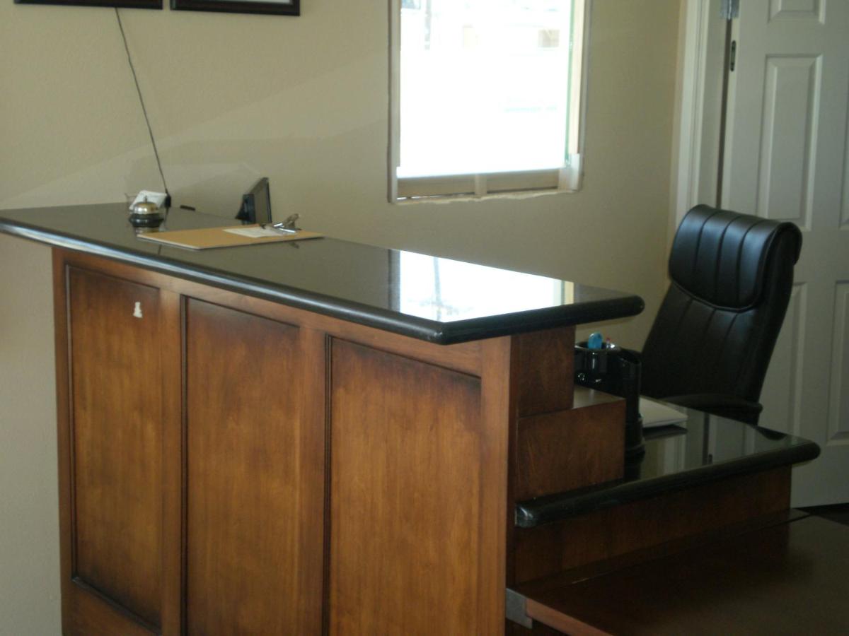 Executive Inn — photo 11