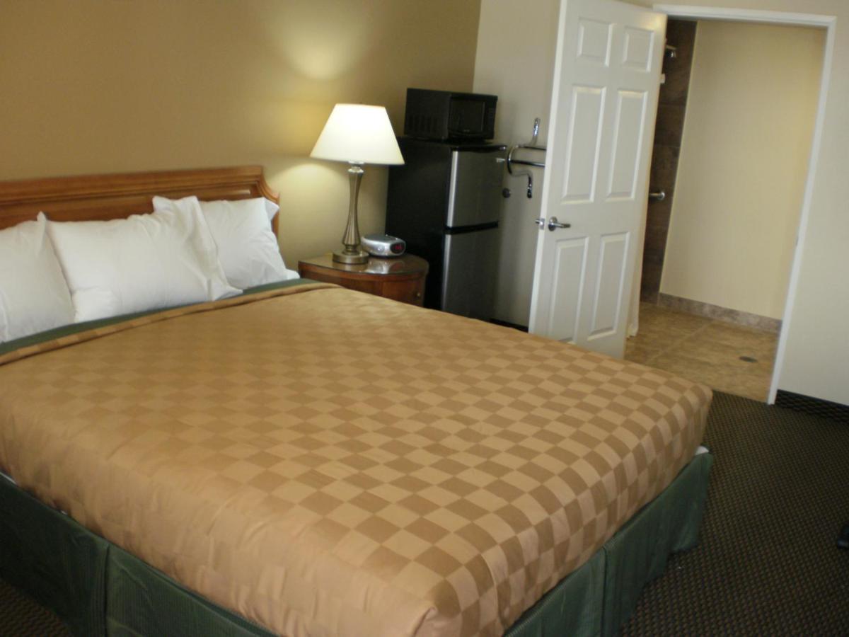 Executive Inn — photo 13