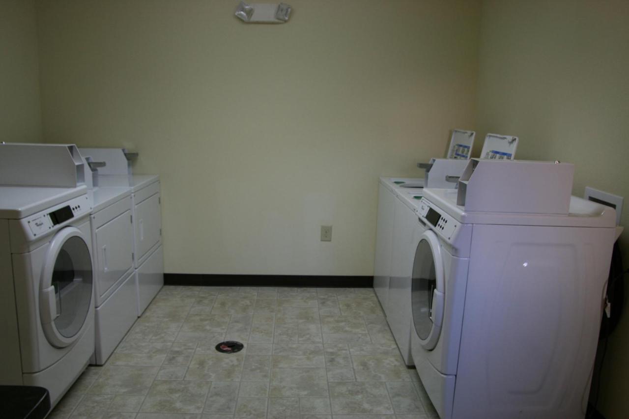 Affordable Suites - Fayetteville/Fort Bragg — photo 20