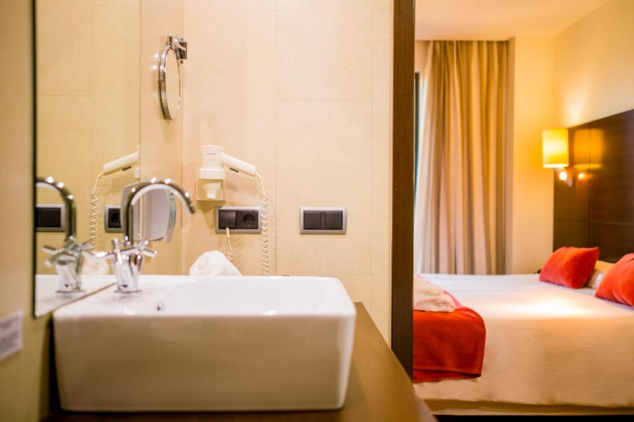 Hospedium Hotel Valles de Gredos Golf, Talayuela – Updated ...
