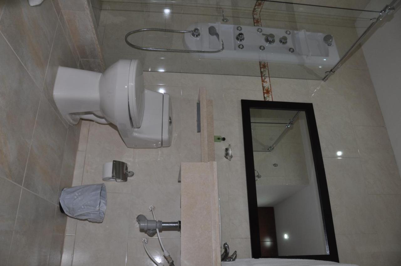 Apartamentos Plaza Modelia - 5