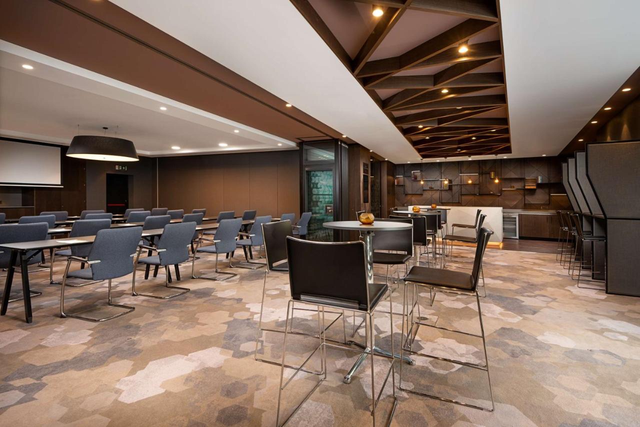 Hyatt Regency Sofia photo