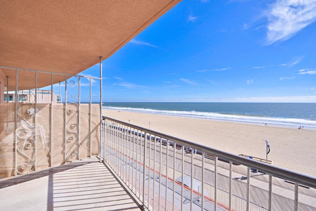 Grand Hotel Ocean City Oceanfront — photo 13