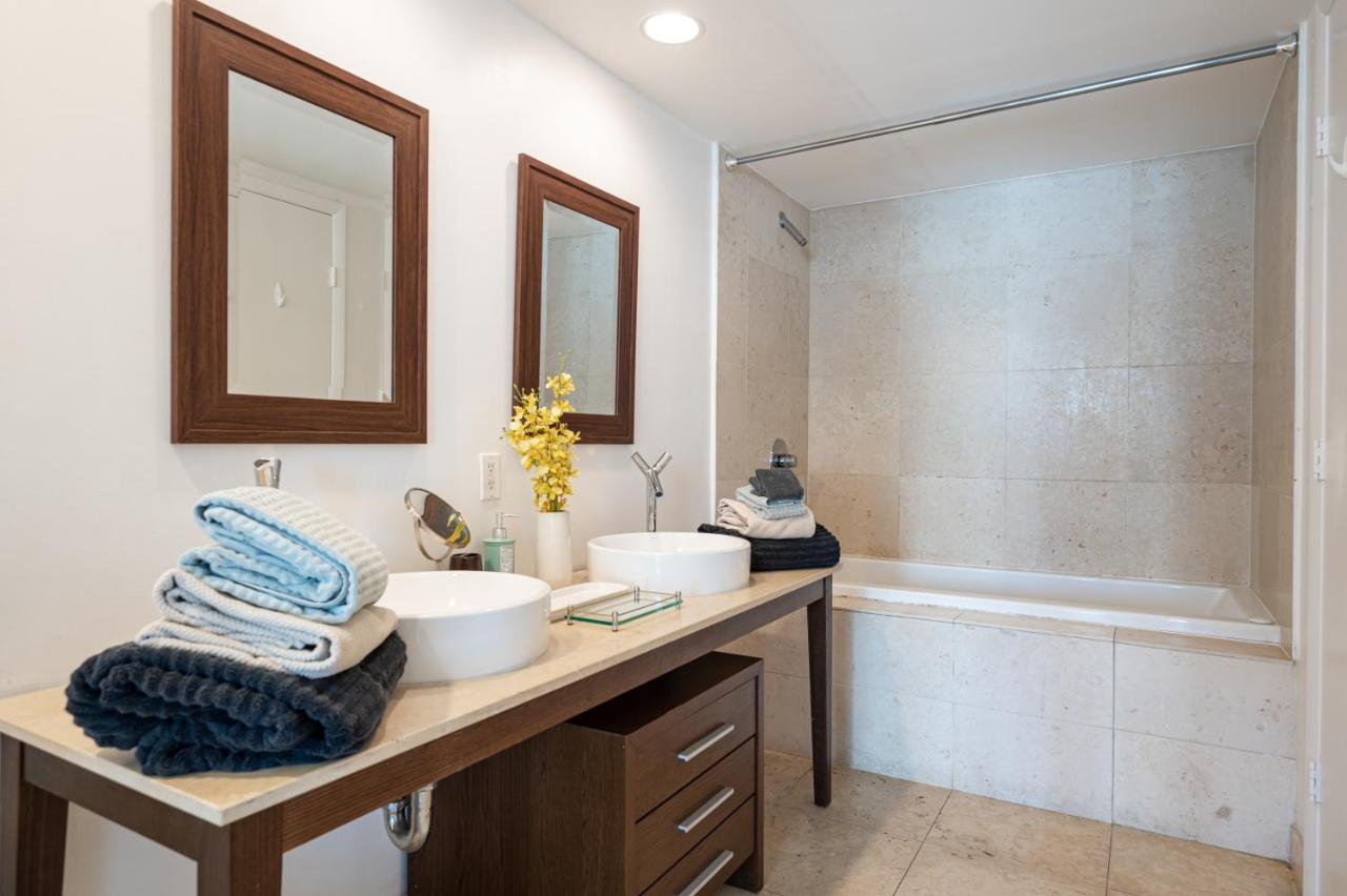 ICON BRICKELL-29th FLOOR OCEAN VIEWS-FREE SPA - 4