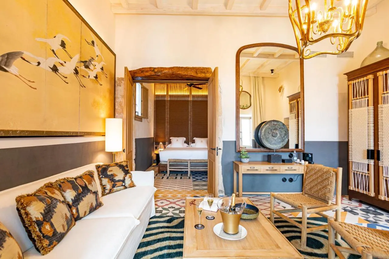 Gallery image of this property
