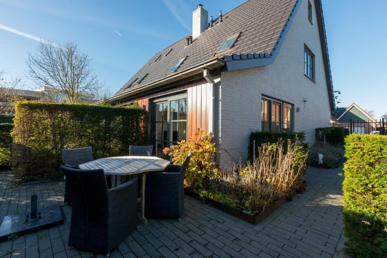 Borne 56a, Zoutelande photo