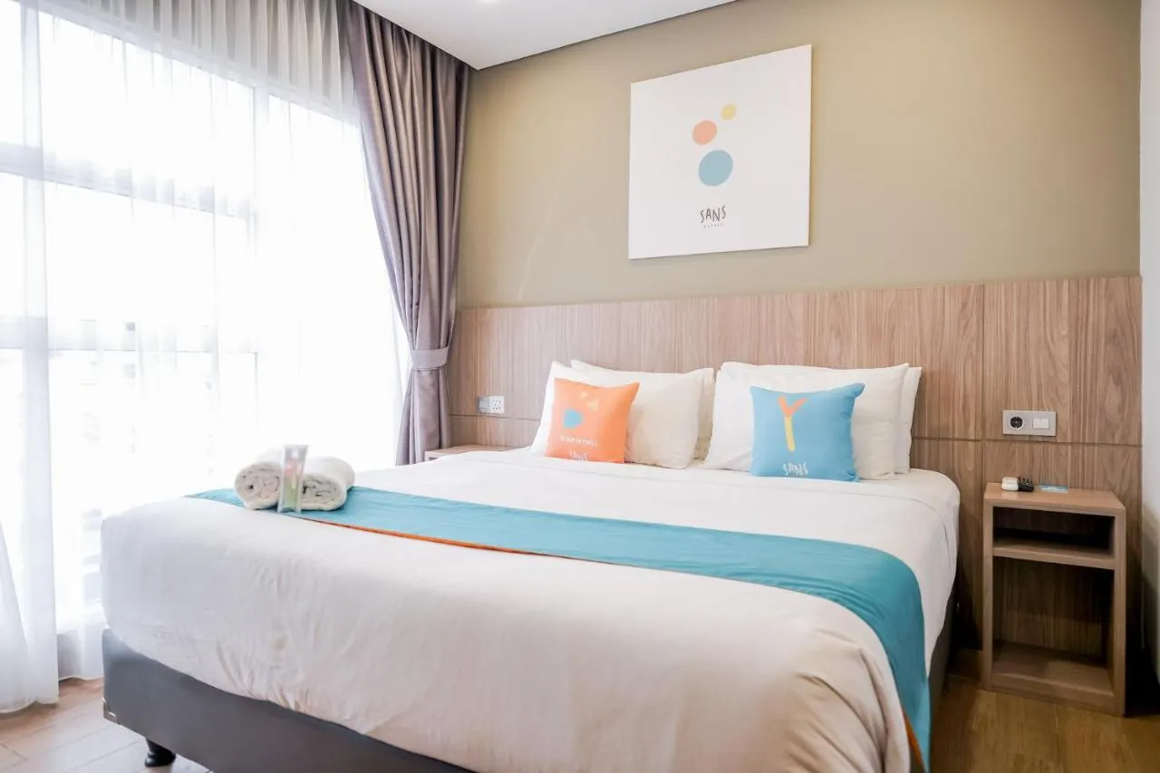 Sans Hotel Puri Indah Jakarta