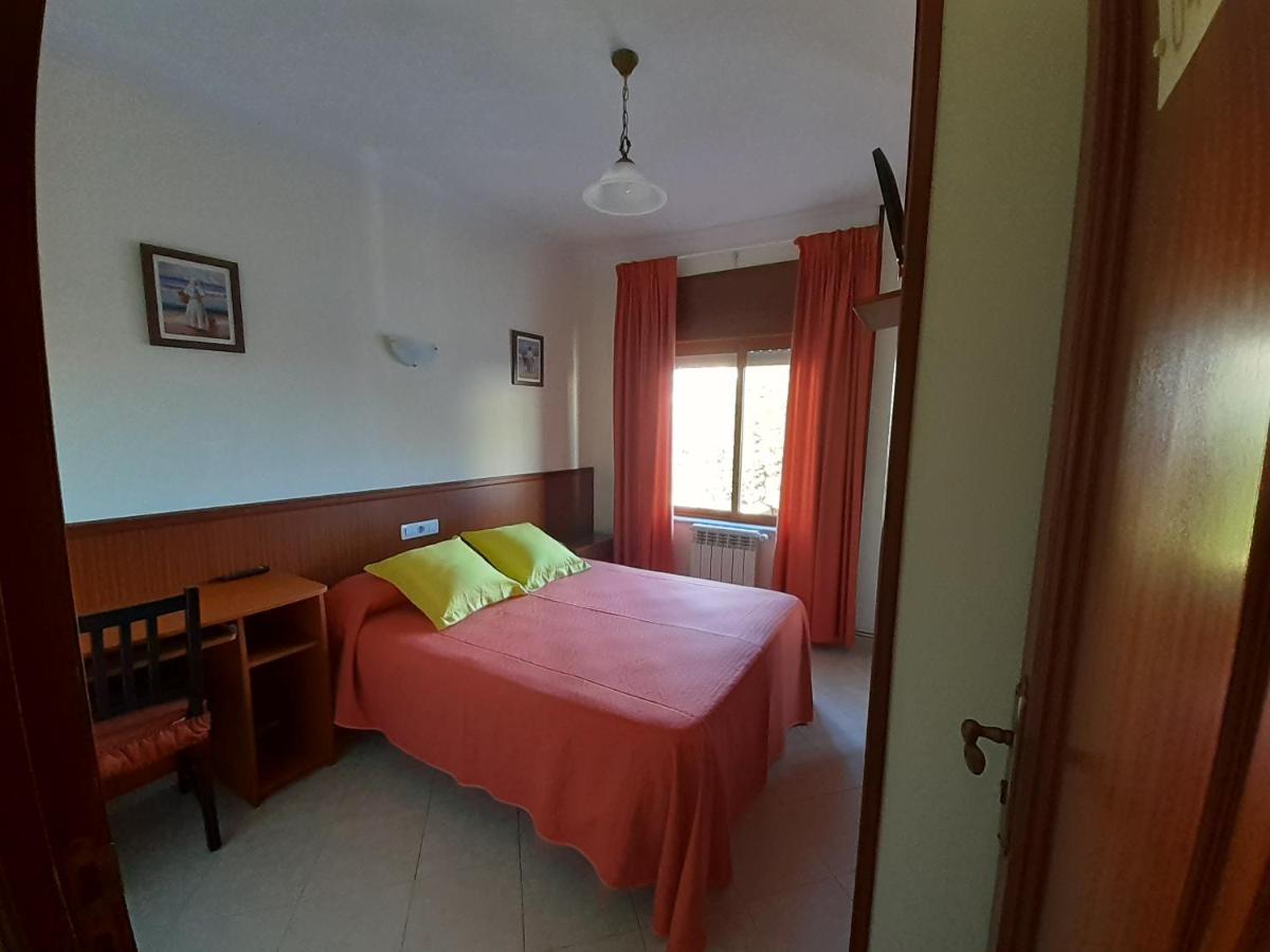 Guesthouse Pensión O Remo, O Vicedo, Spain - Booking.com