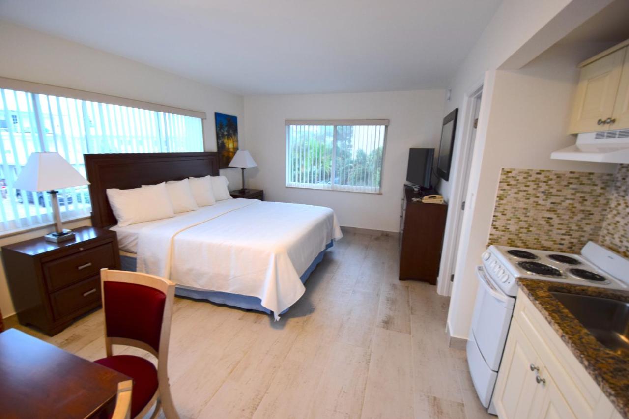 Surf Side Resort — photo 10