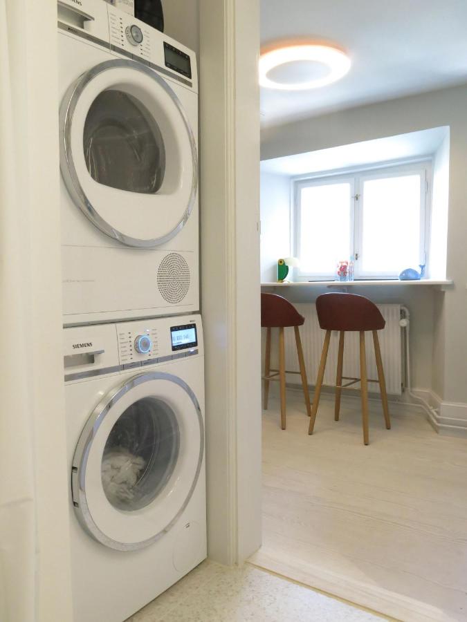 Holsteins Palace Luxury Apartment - 5