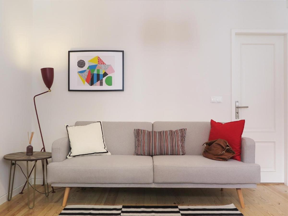 Historic alfama apt with modern style