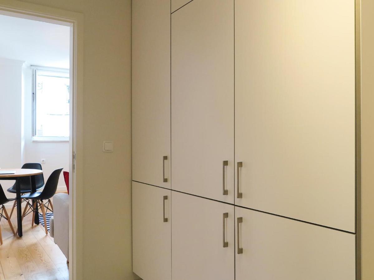 Historic alfama apt with modern style - 5