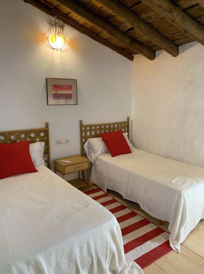 Astarte House 6 pax up, Galera – Updated 2022 Prices
