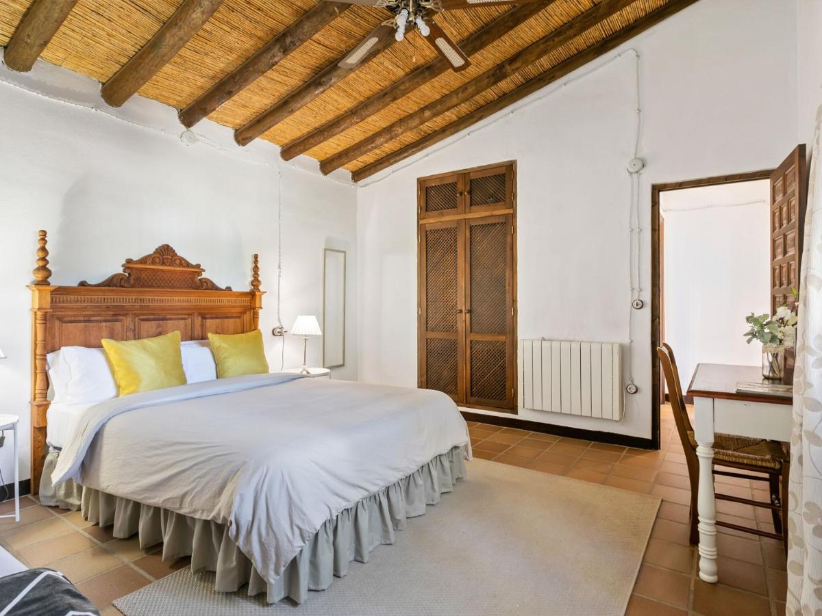 Modern Cottage in La Joya with Private Pool, La Joya ...
