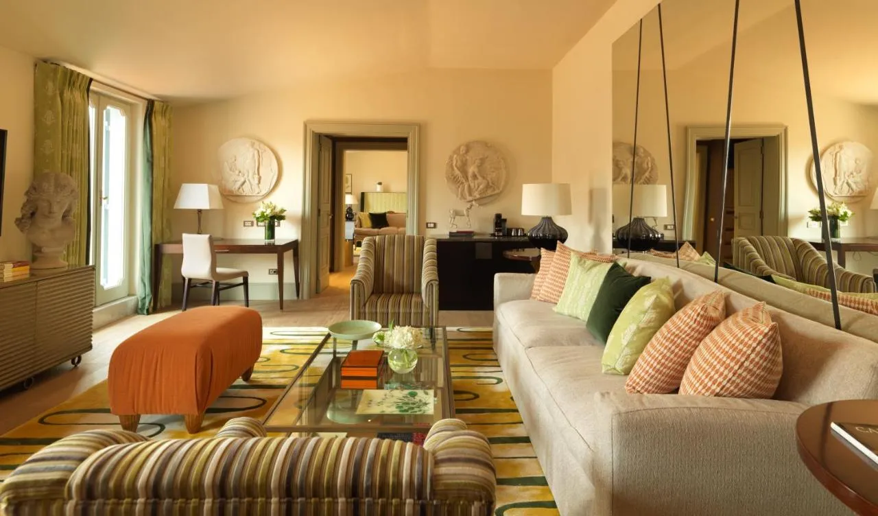 Gallery image of this property