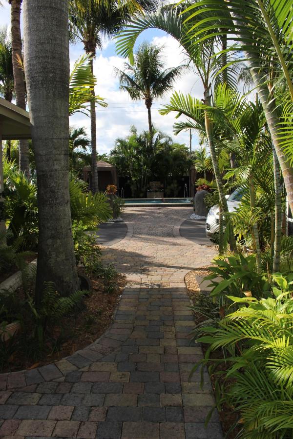 The Cabanas Guesthouse & Spa - Gay Resort catering to Gay Men — photo 6