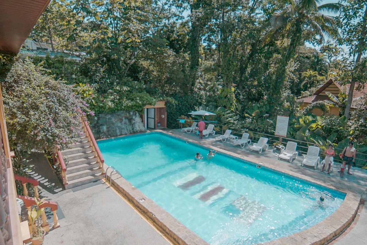 Hotel Tres Banderas photo