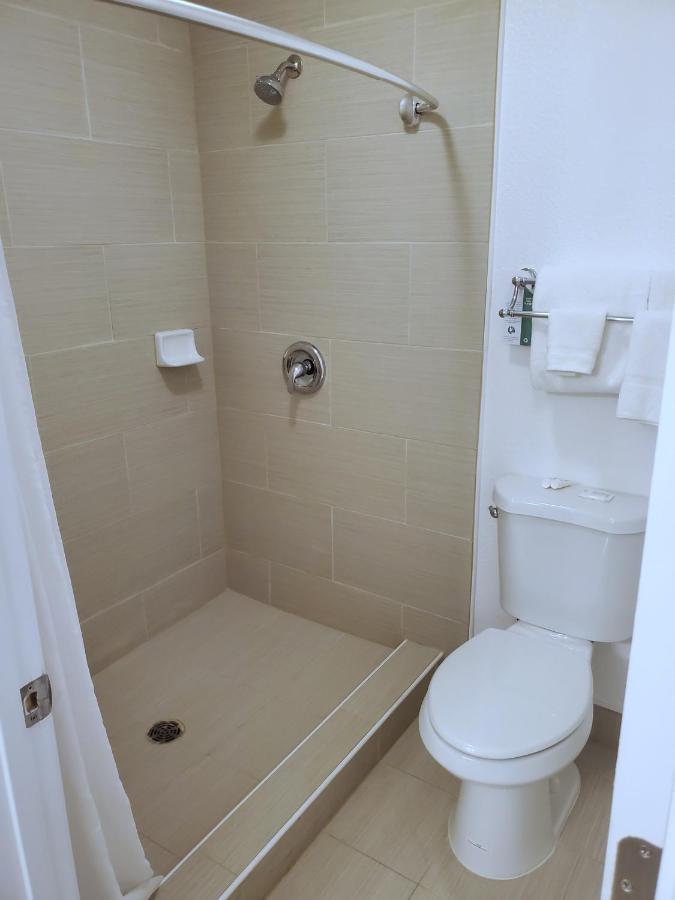 Exchange Club Motel — photo 23