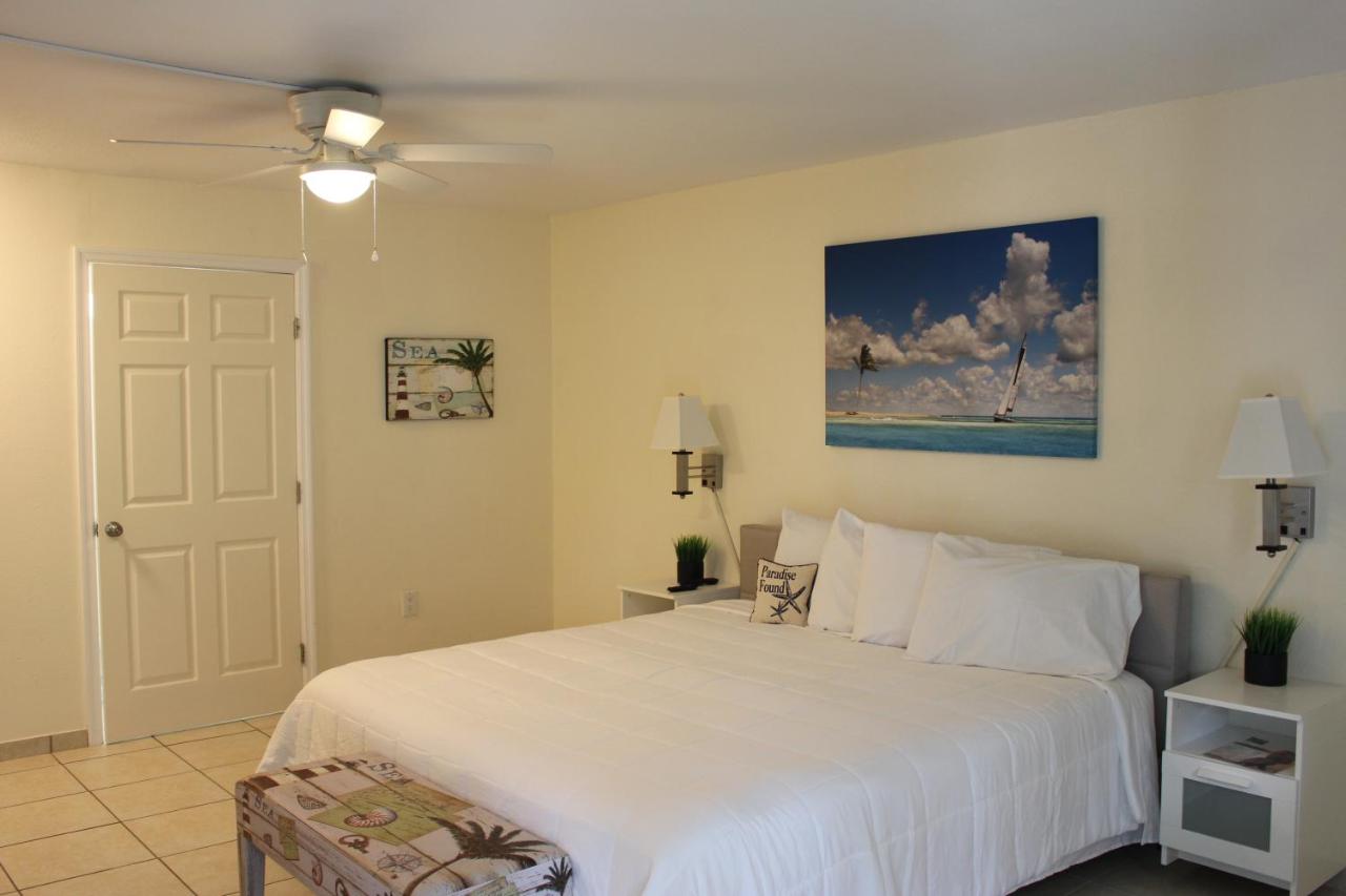 Latitude 26 Waterfront Boutique Resort - Fort Myers Beach — photo 15