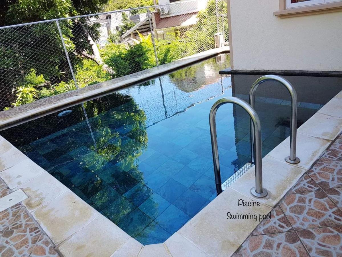 Elegant Apartment in Flic en Flac + Pool