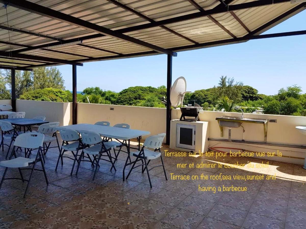 Elegant Apartment in Flic en Flac + Pool - 4