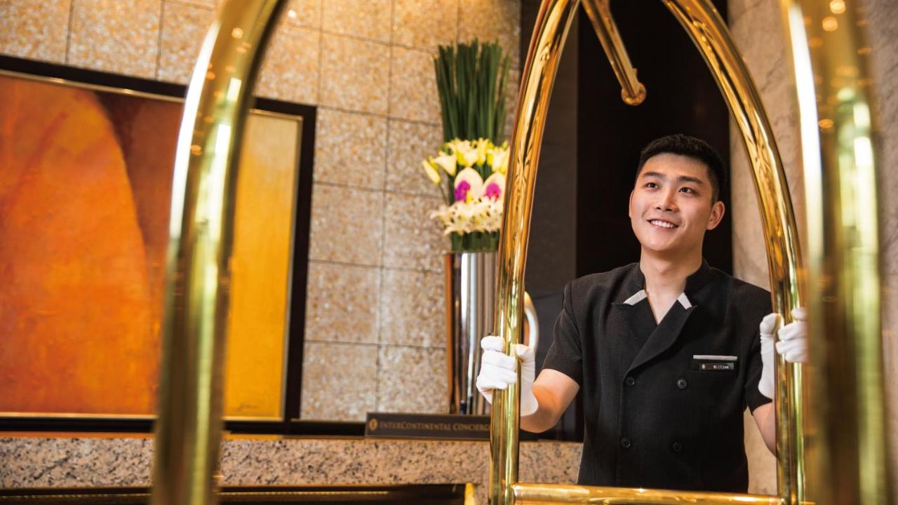 InterContinental Shanghai Pudong, an IHG Hotel photo