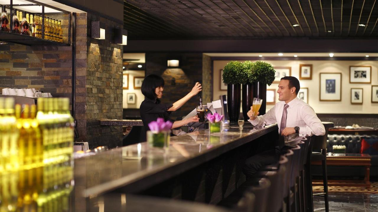 InterContinental Shanghai Pudong, an IHG Hotel photo