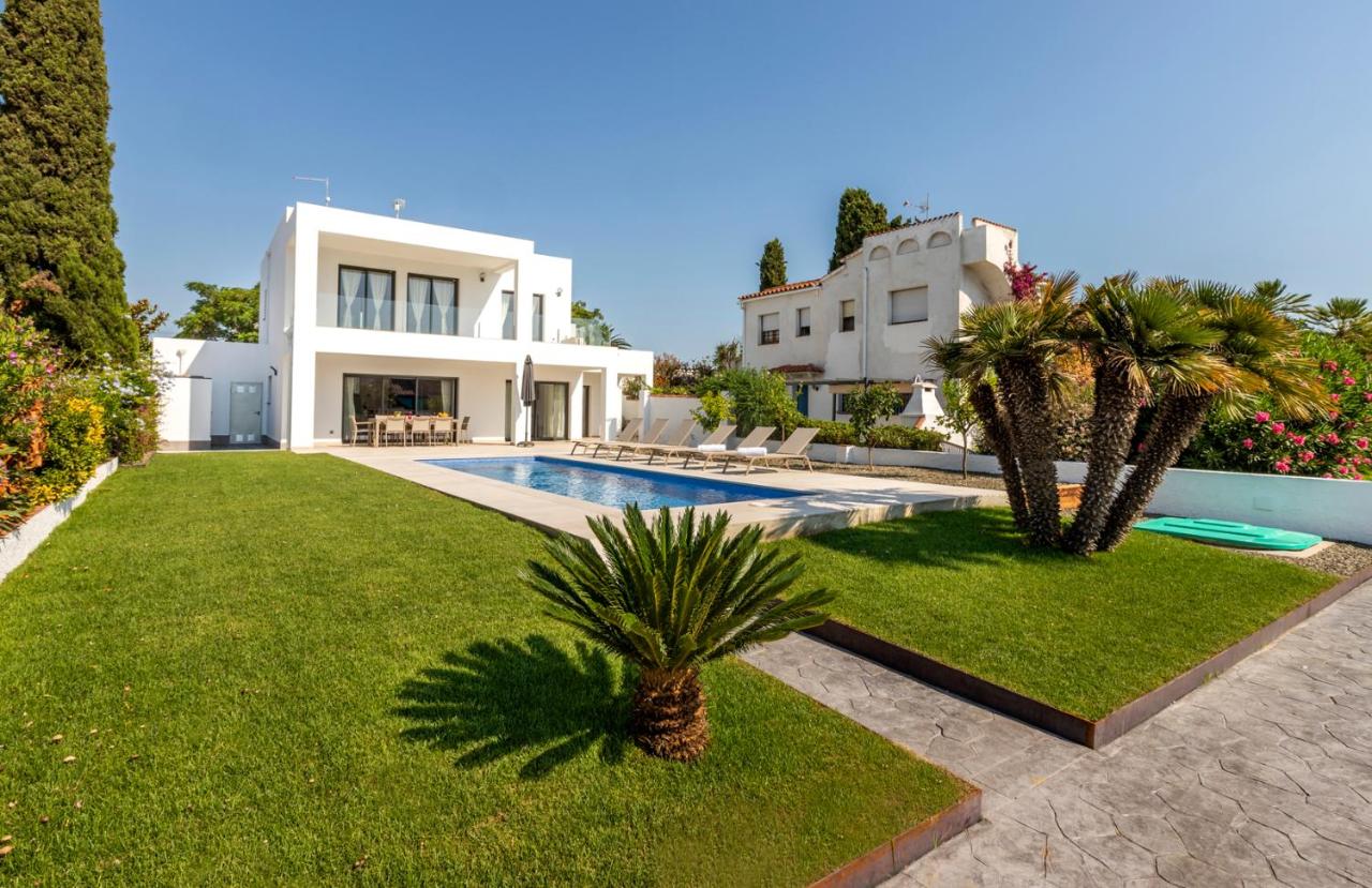 2008 Villa Medas al canal para 8 personas (Spanje ...