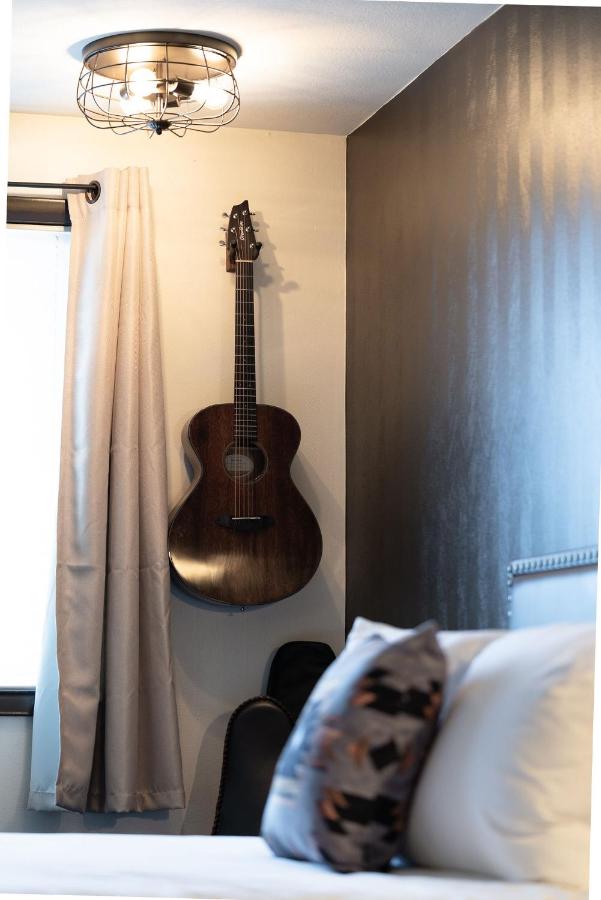 Campfire Hotel — photo 14