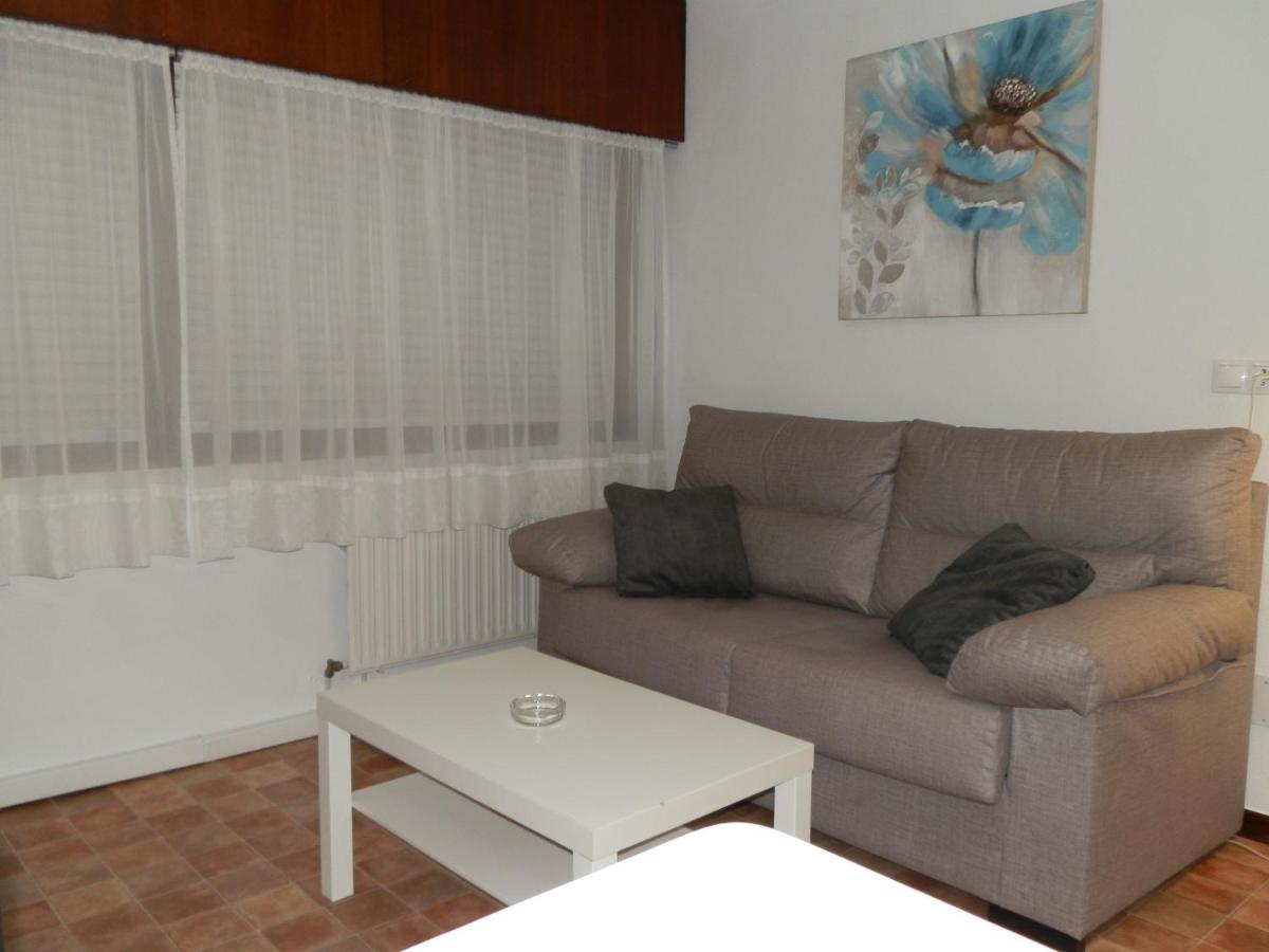 Apartamentos Turisticos Beatriz, Perillo – Preços atualizados ...