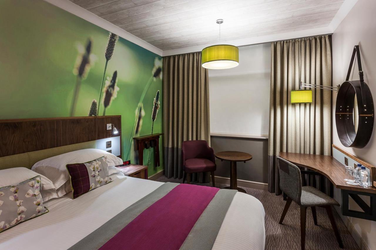 Standard Double Room with Shower - Non-Smoking