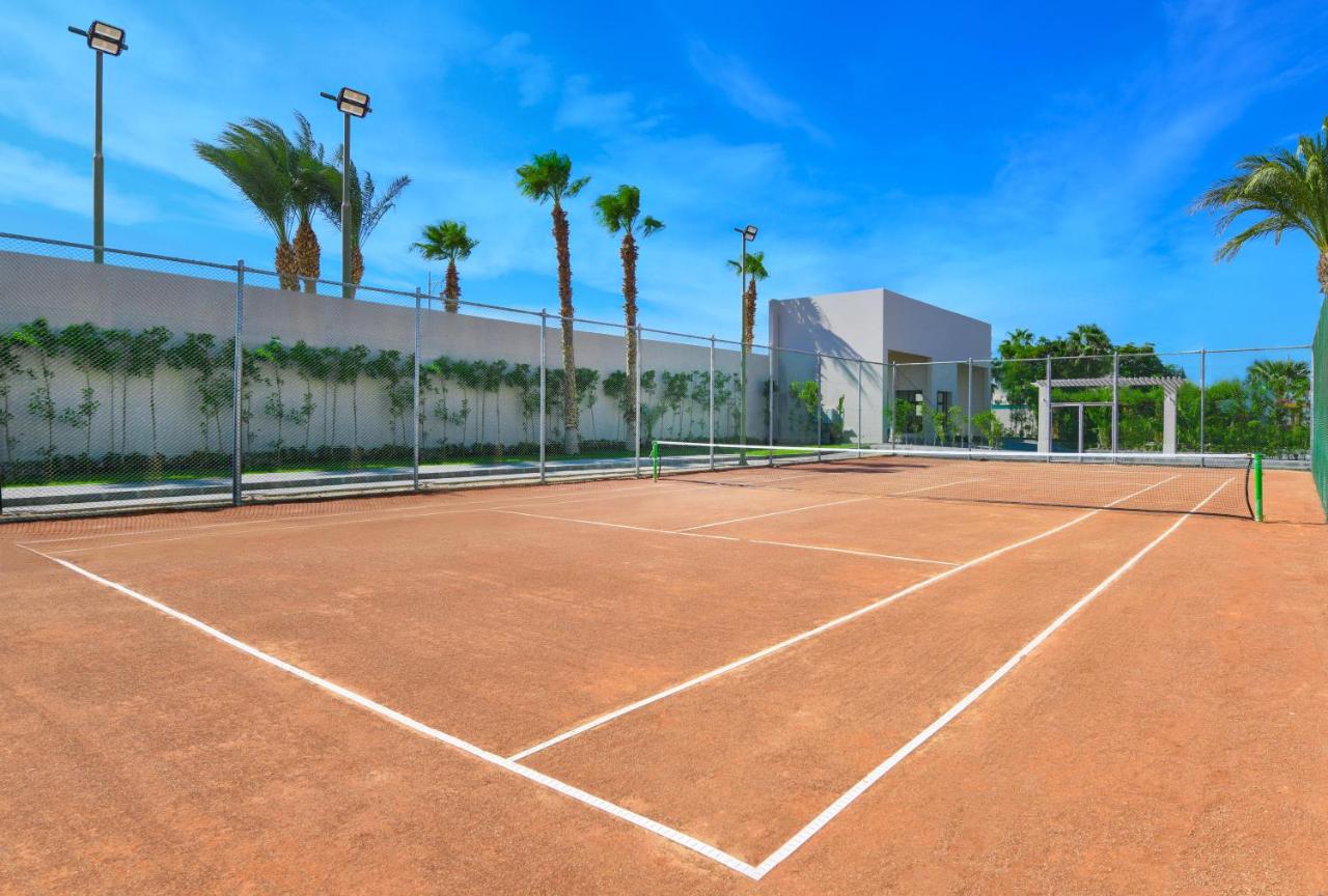 Korty tenisowe: Jaz Casa Del Mar Beach
