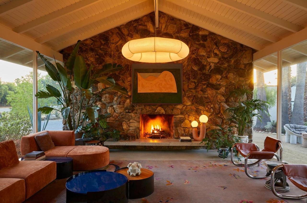 The Capri Hotel — photo 10
