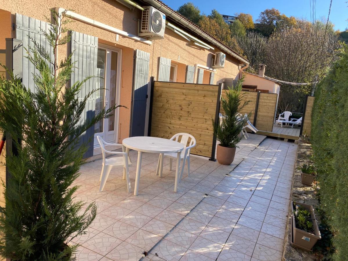 Maison A Louer A L Annee Greoux Les Bains RESIDENCE VALLON PARADIS, Gréoux-les-Bains – Tarifs 2023