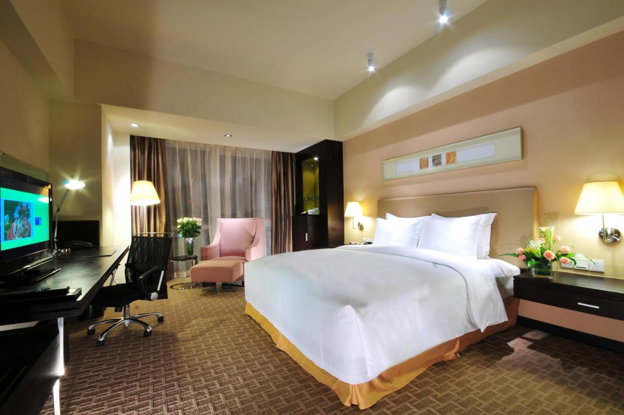 Holiday Inn Xi'an Greenland Century City, an IHG Hotel photo