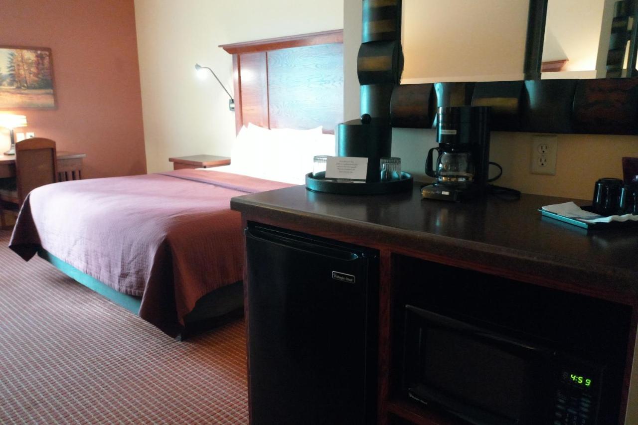 Timberlake Lodge — photo 17